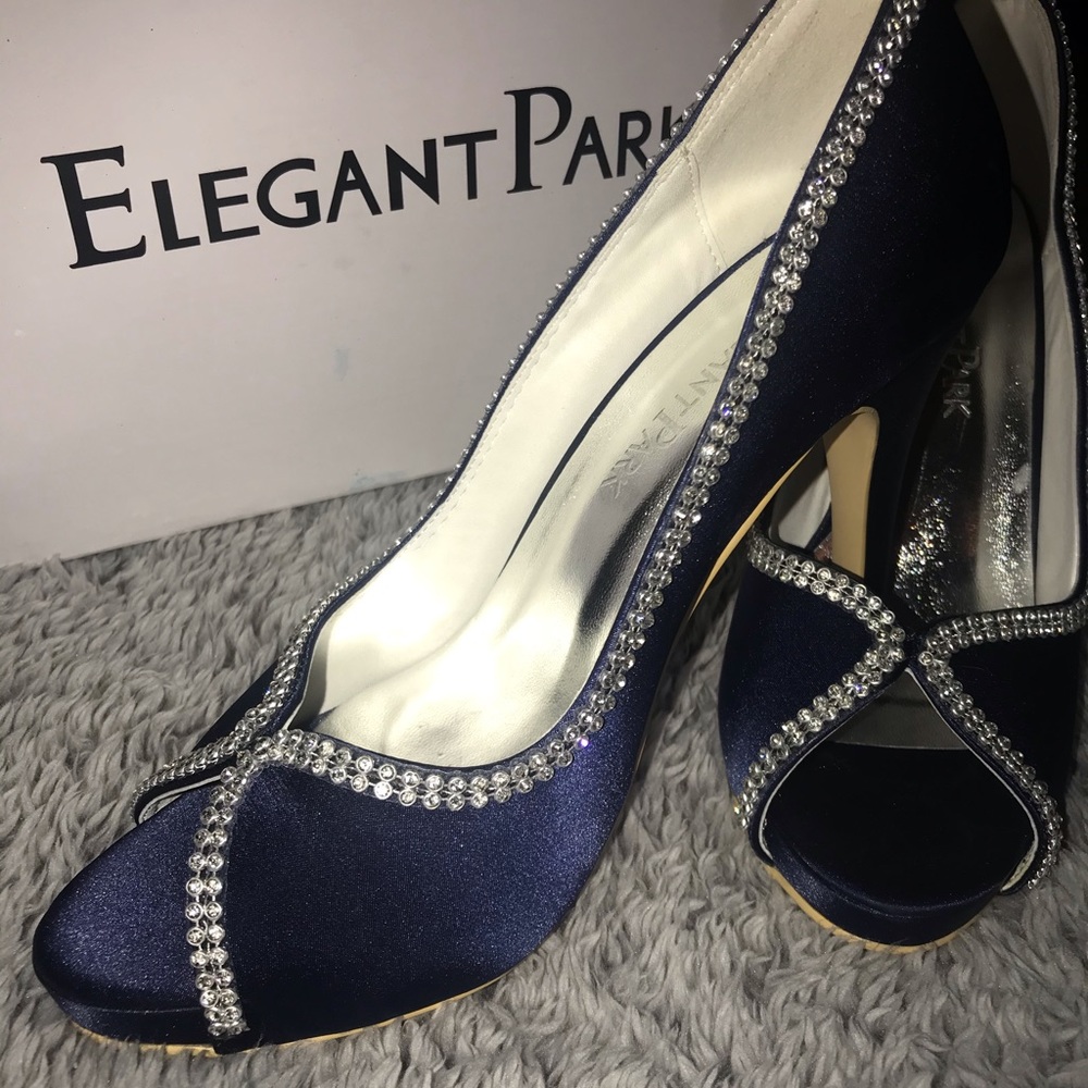 ElegantPark Peep Toe Navy Blue Satin Pumps, sz. 7
